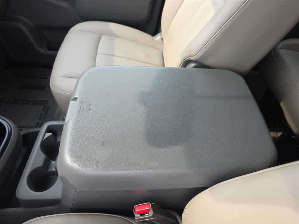 Used 2019 Nissan NV 3500 SL RWD image 25