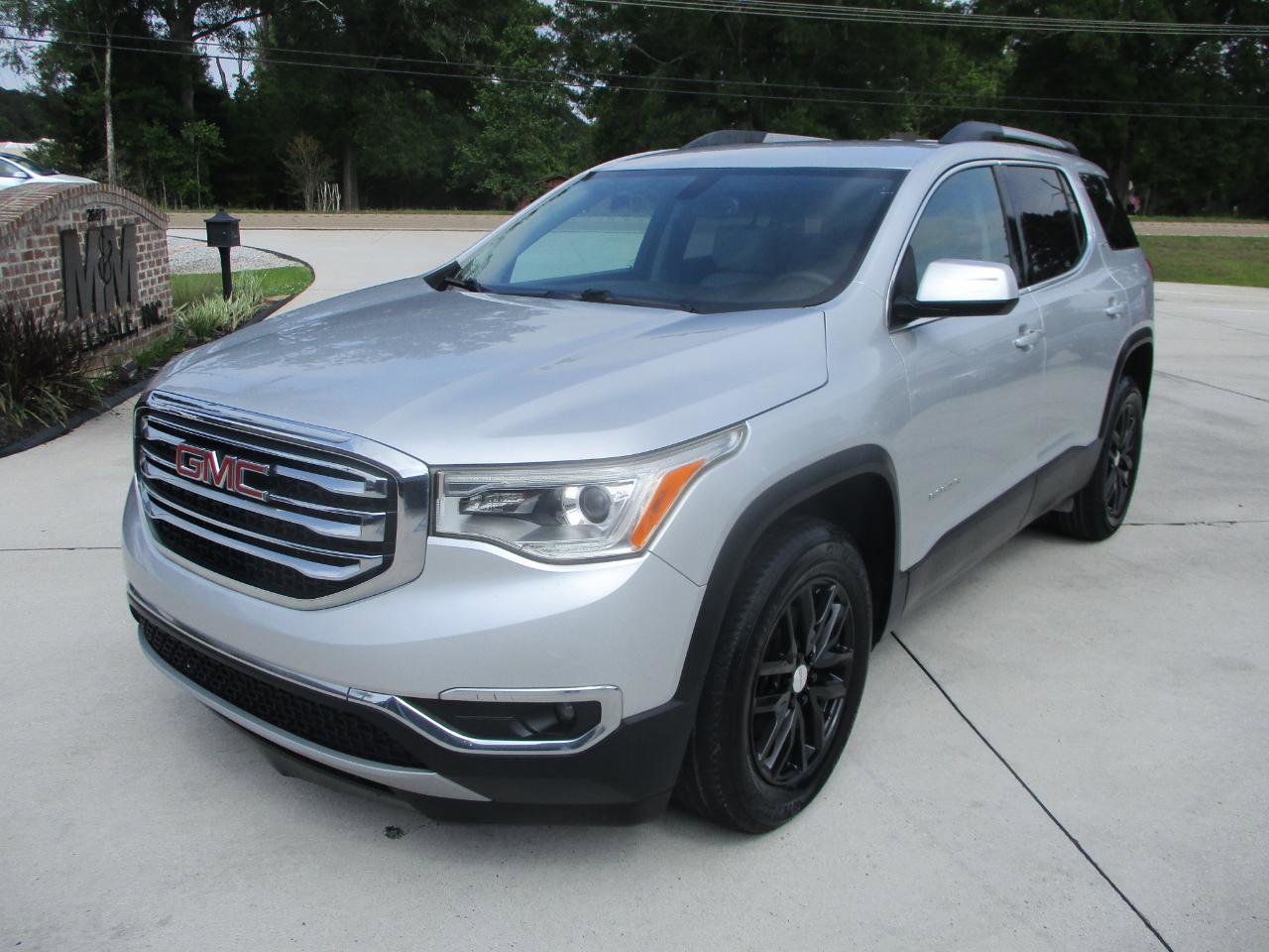 Used 2017 GMC Acadia SLT FWD image 11