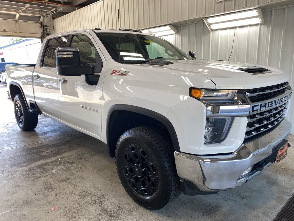 Used 2021 Chevrolet Silverado 3500 LTZ AWD/4WD image 5