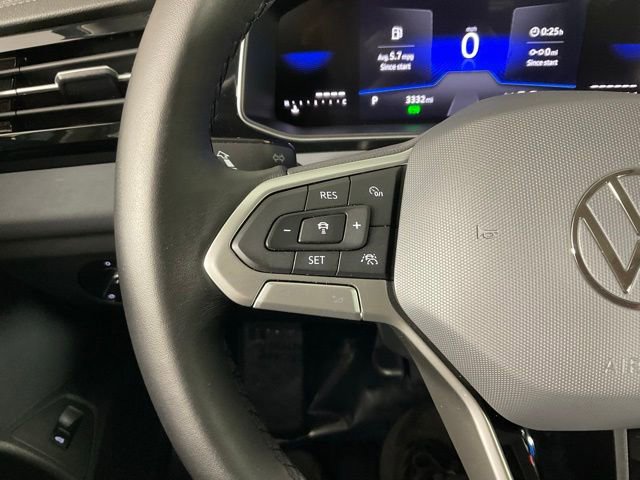 Used 2025 Volkswagen Jetta SE image 23