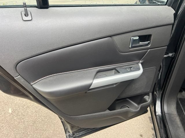 Used 2013 Ford Edge SEL FWD image 14