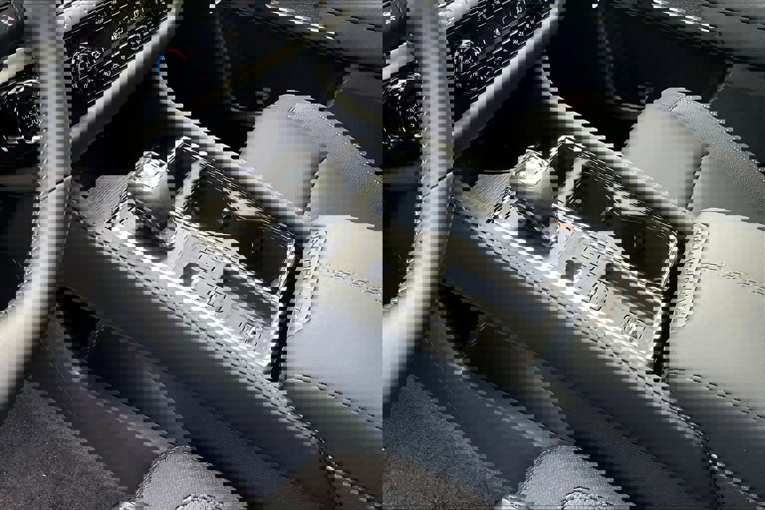 New 2026 Nissan Pathfinder SL image 11