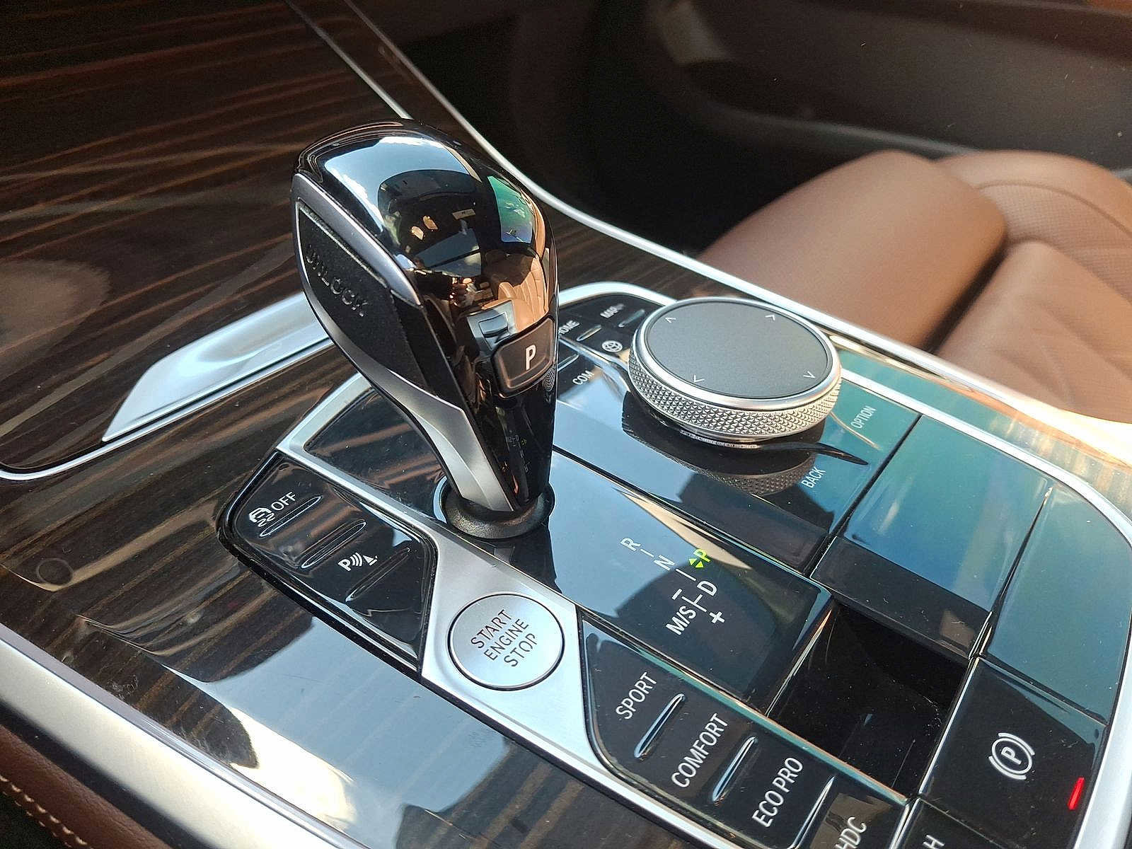 Used 2023 BMW X5 xDrive40i w/ Climate Comfort Package image 11