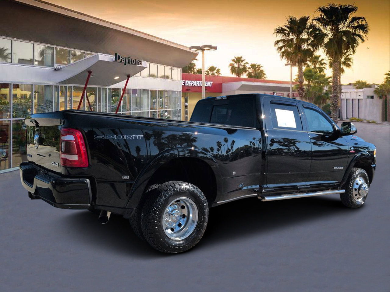 Used 2020 RAM 3500 Laramie AWD/4WD image 3