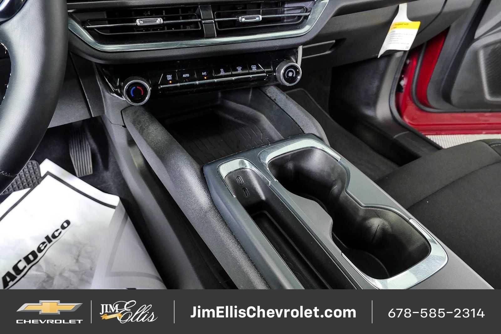 Certified 2026 Chevrolet Equinox EV LT w/ Comfort Package FWD image 18