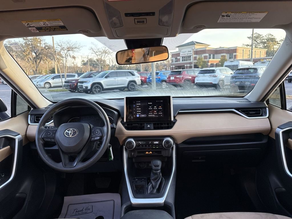 Used 2023 Toyota RAV4 LE image 15