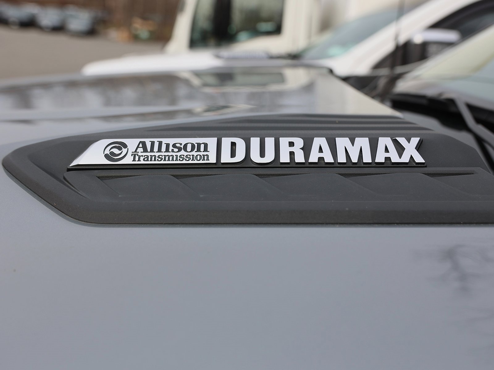 Used 2024 Chevrolet Silverado 2500 LT image 3