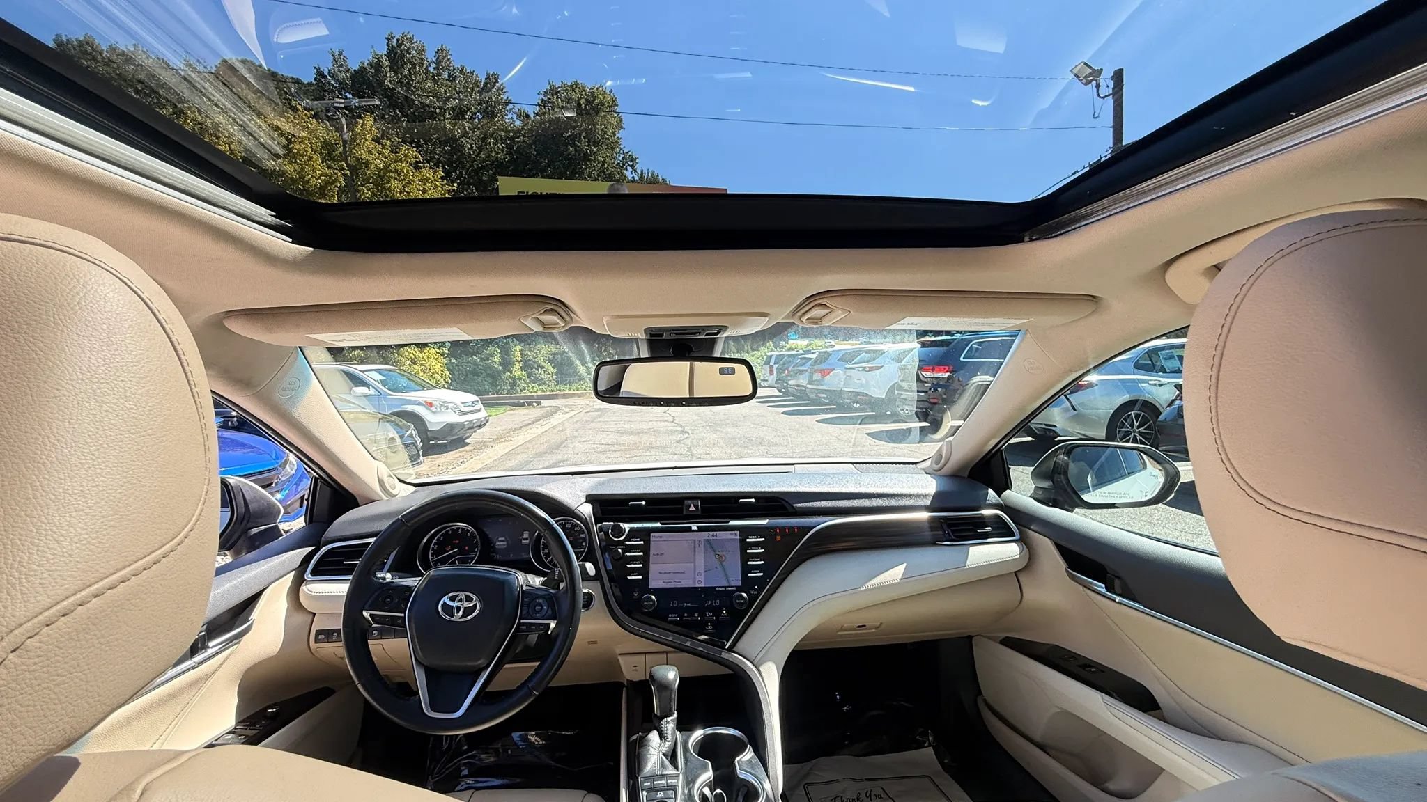 Used 2018 Toyota Camry XLE w/ Driver Assist Package FWD image 11