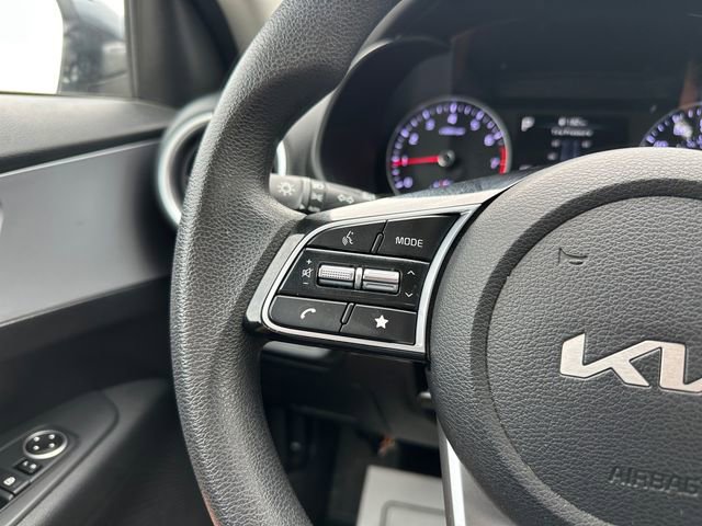 Used 2023 Kia Forte LXS FWD image 23