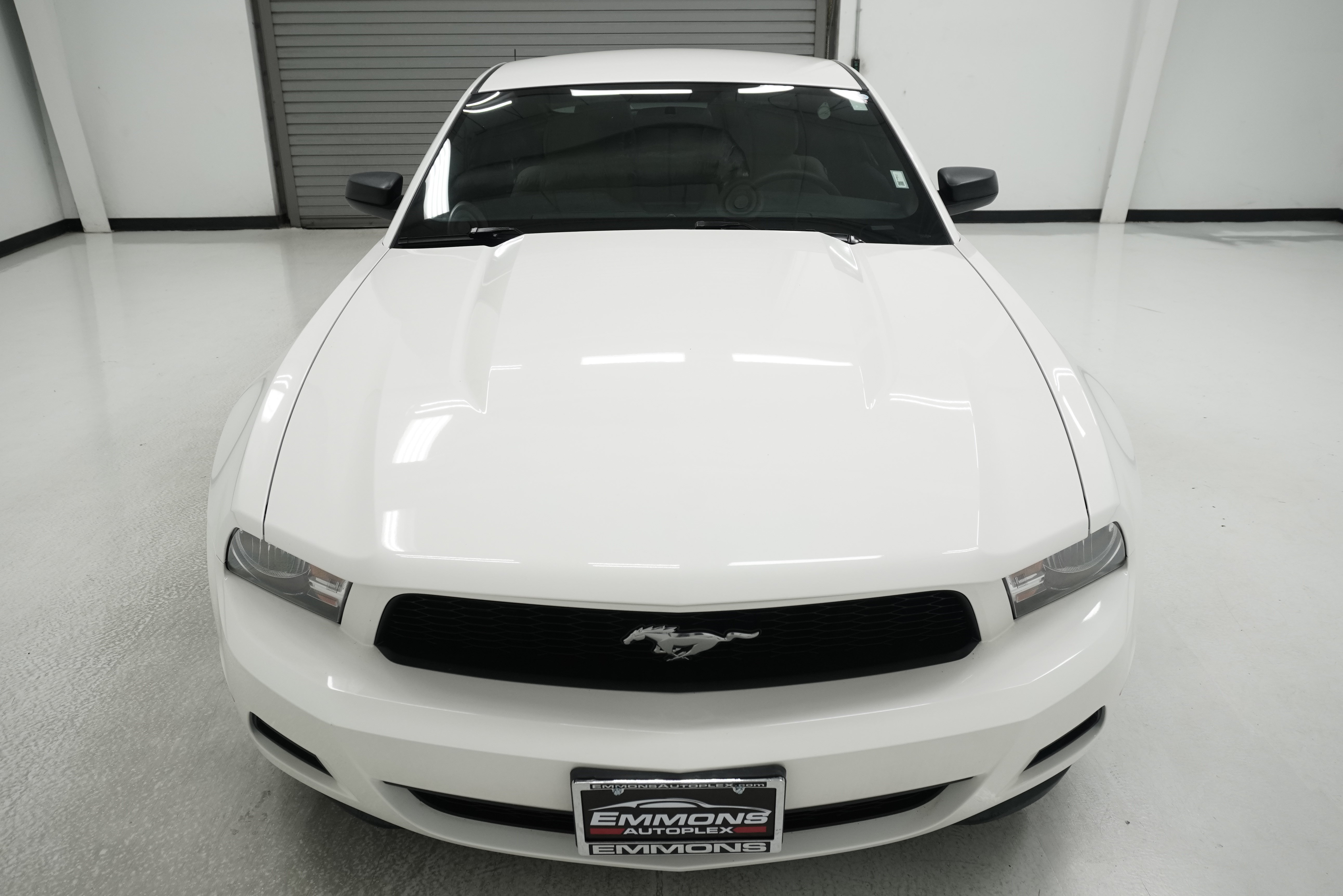 Used 2012 Ford Mustang Coupe RWD image 2