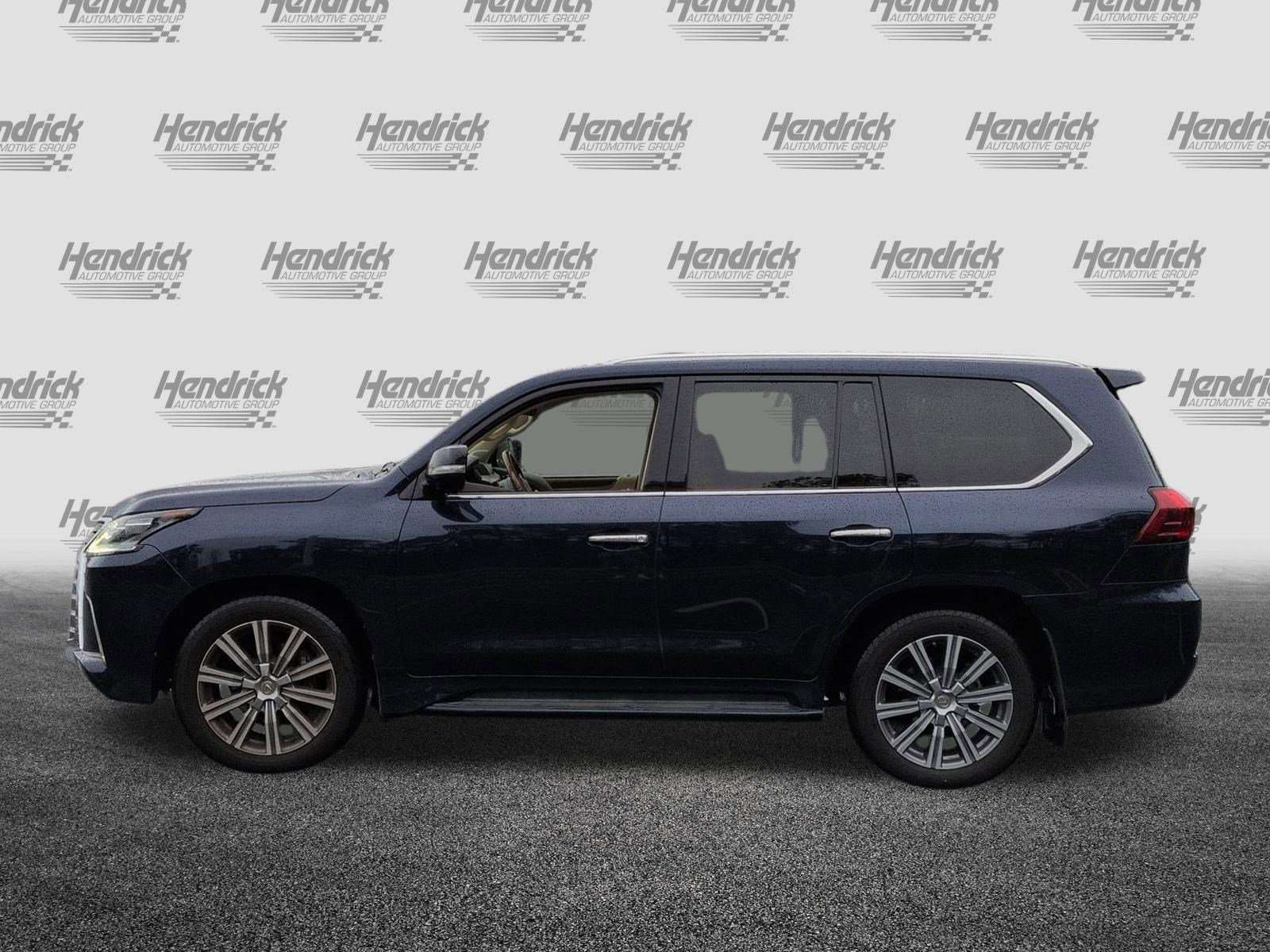 Used 2017 Lexus LX 570 4WD w/ Luxury Package image 7