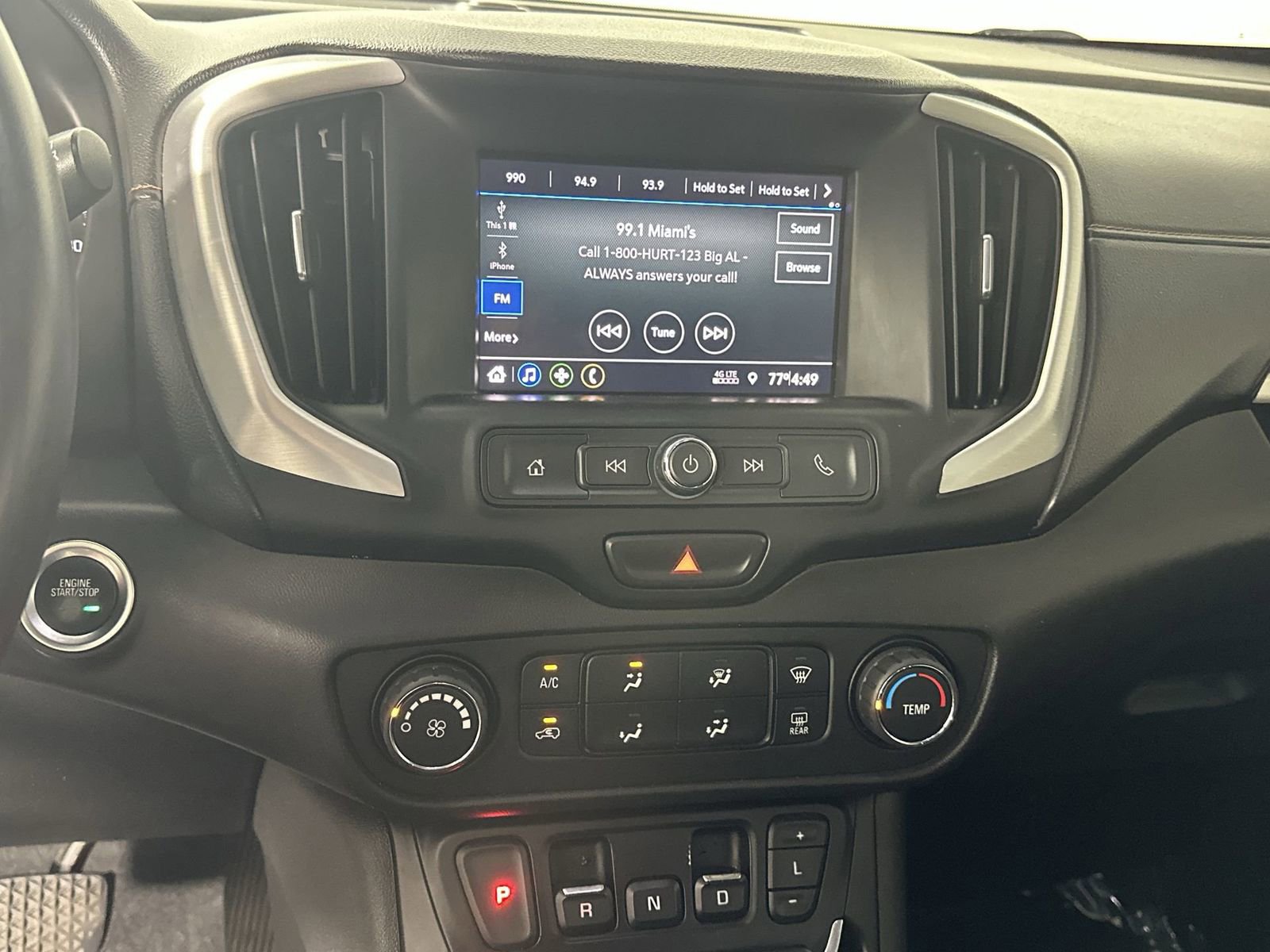 Used 2020 GMC Terrain SLE image 25