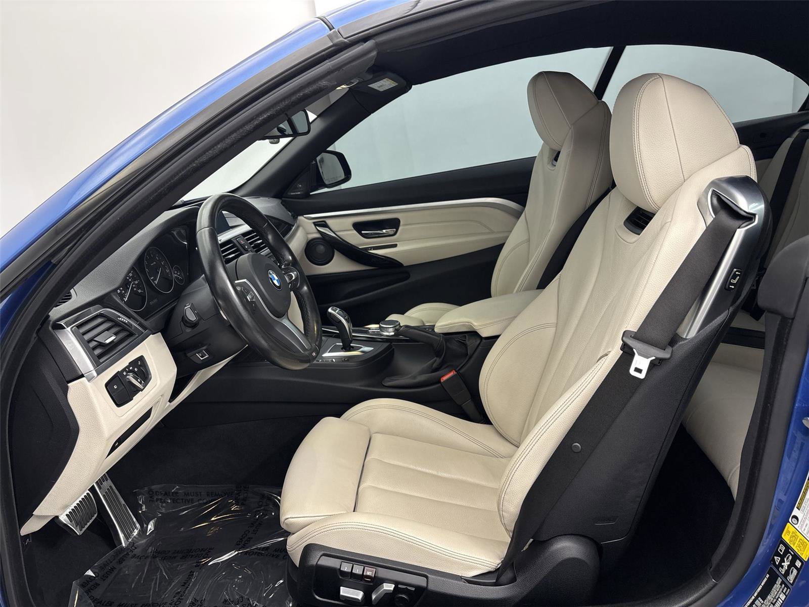 Used 2019 BMW 430i xDrive Convertible w/ M Sport Package AWD/4WD image 25