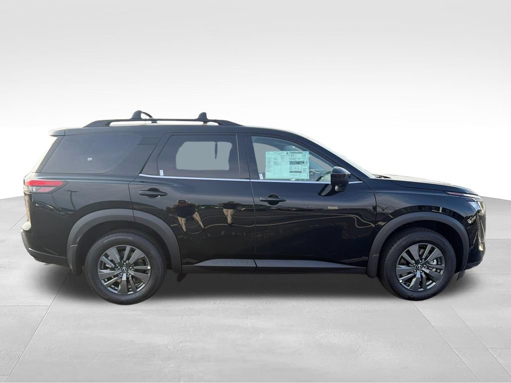 New 2026 Nissan Pathfinder SV w/ Cargo Package AWD/4WD image 6