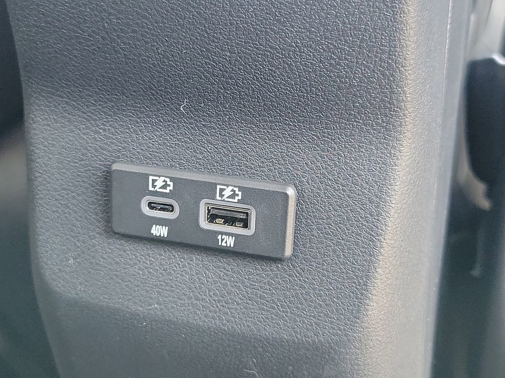 New 2026 Nissan Kicks SV w/ Charging Package FWD image 14