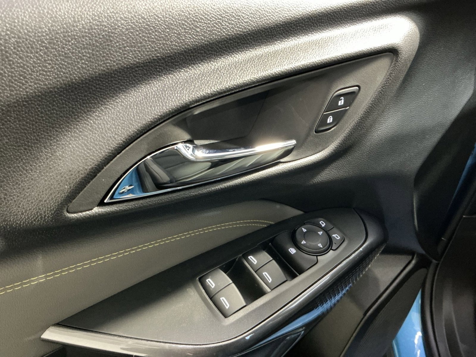 New 2026 Chevrolet Trax ACTIV w/ Driver Confidence Package FWD image 16