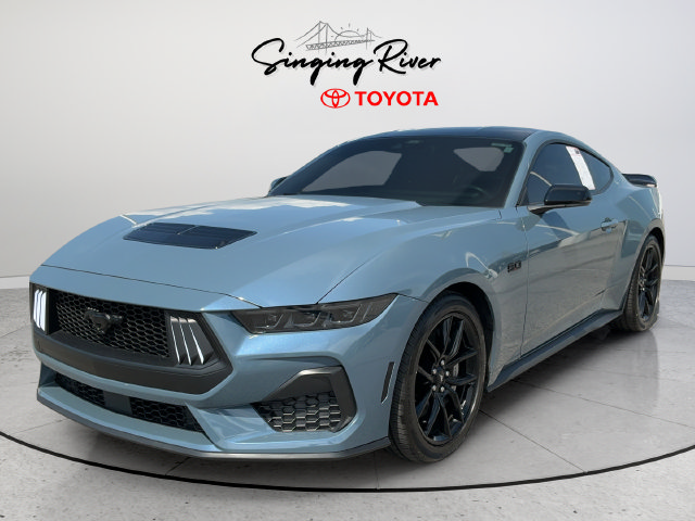 Used 2025 Ford Mustang GT Premium RWD image 3