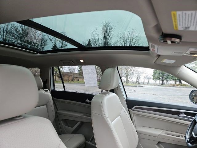Used 2018 Volkswagen Atlas SEL image 12