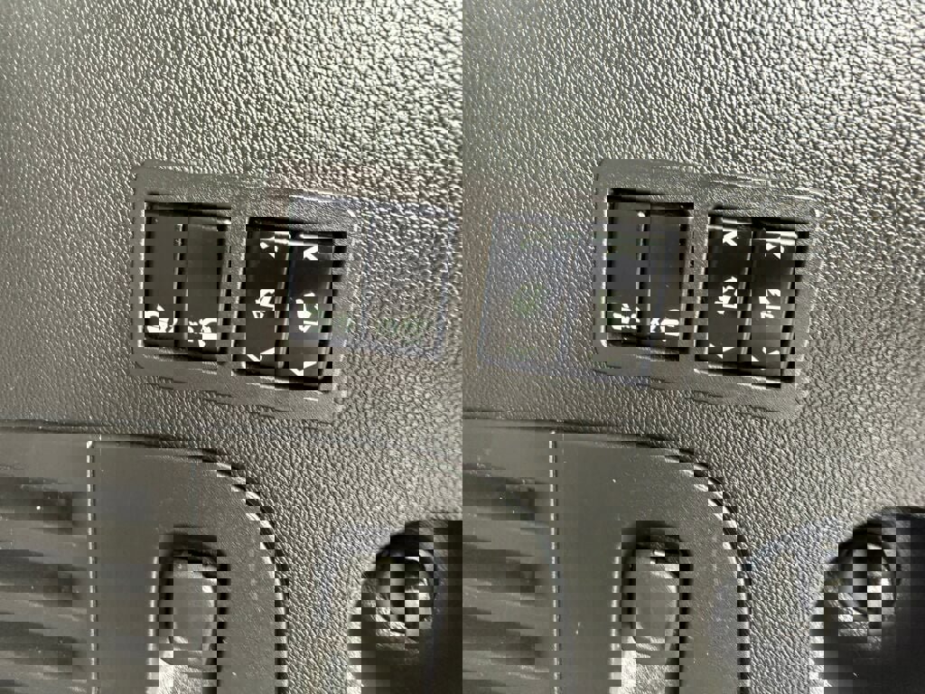 Used 2020 Cadillac Escalade Luxury image 37