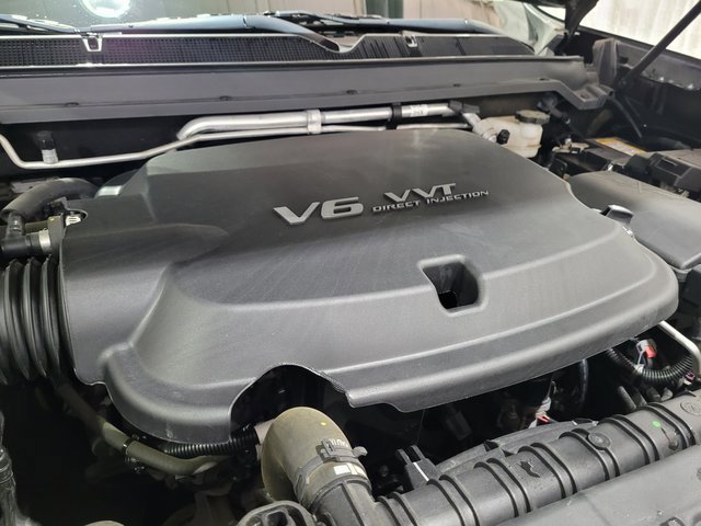 Used 2022 GMC Canyon Denali image 34