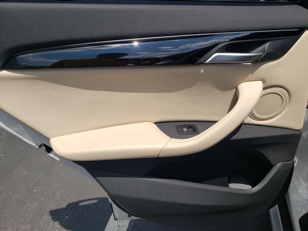 Used 2016 BMW X1 xDrive28i AWD/4WD image 32
