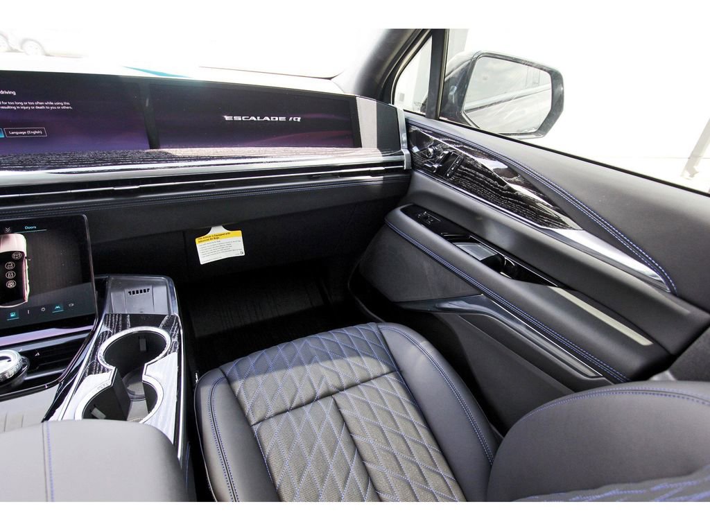 New 2026 Cadillac Escalade IQ Luxury 1 AWD/4WD image 10