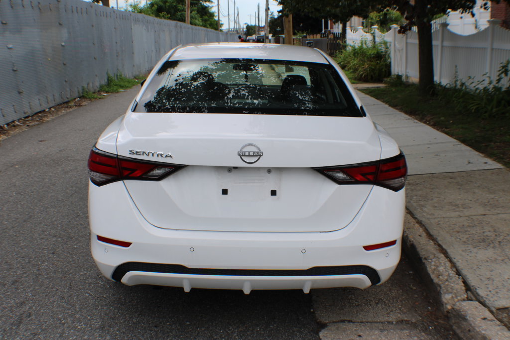 Used 2024 Nissan Sentra S FWD image 7