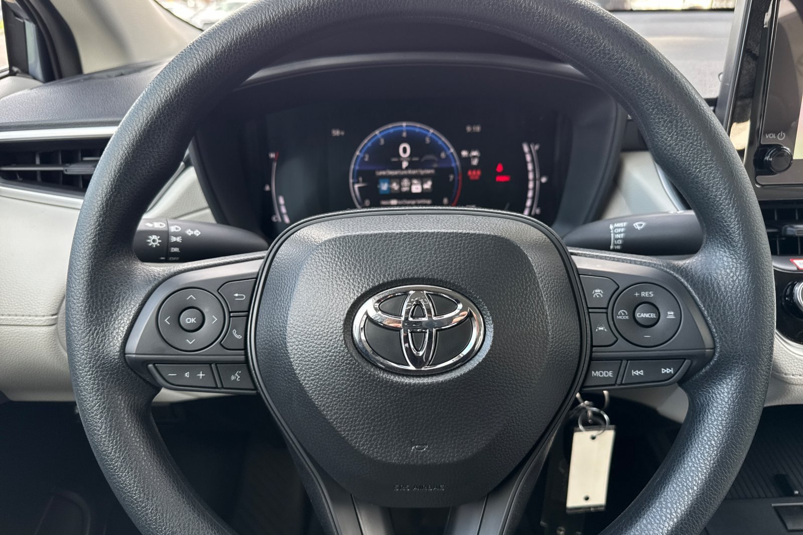 New 2026 Toyota Corolla Cross L FWD image 24