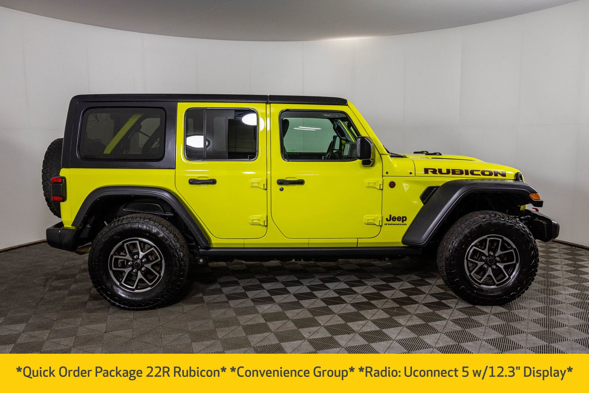 Used 2024 Jeep Wrangler Unlimited Rubicon w/ Convenience Group image 8