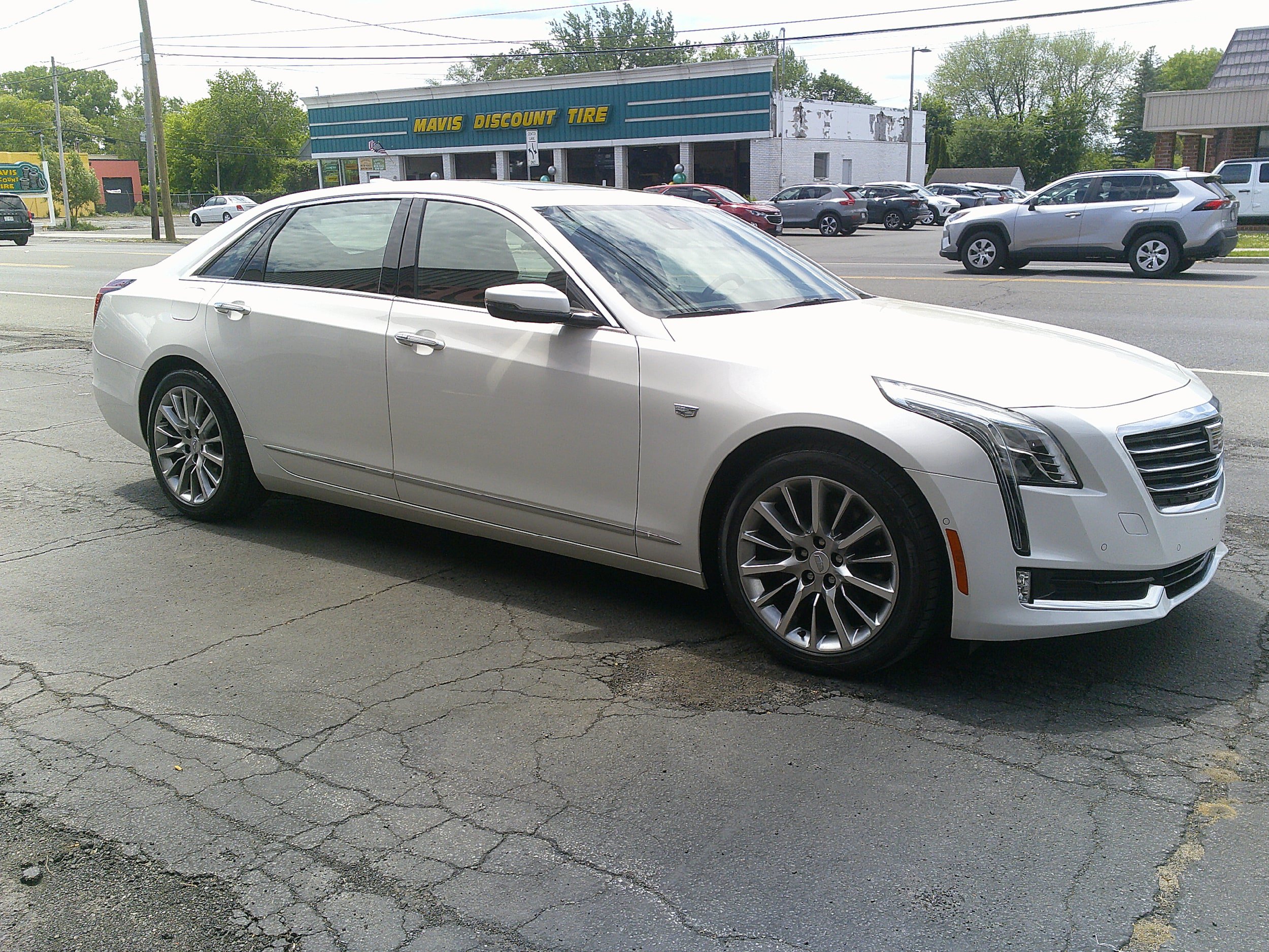 Used 2017 Cadillac CT6 Premium Luxury w/ Driver Assist Package AWD/4WD image 7