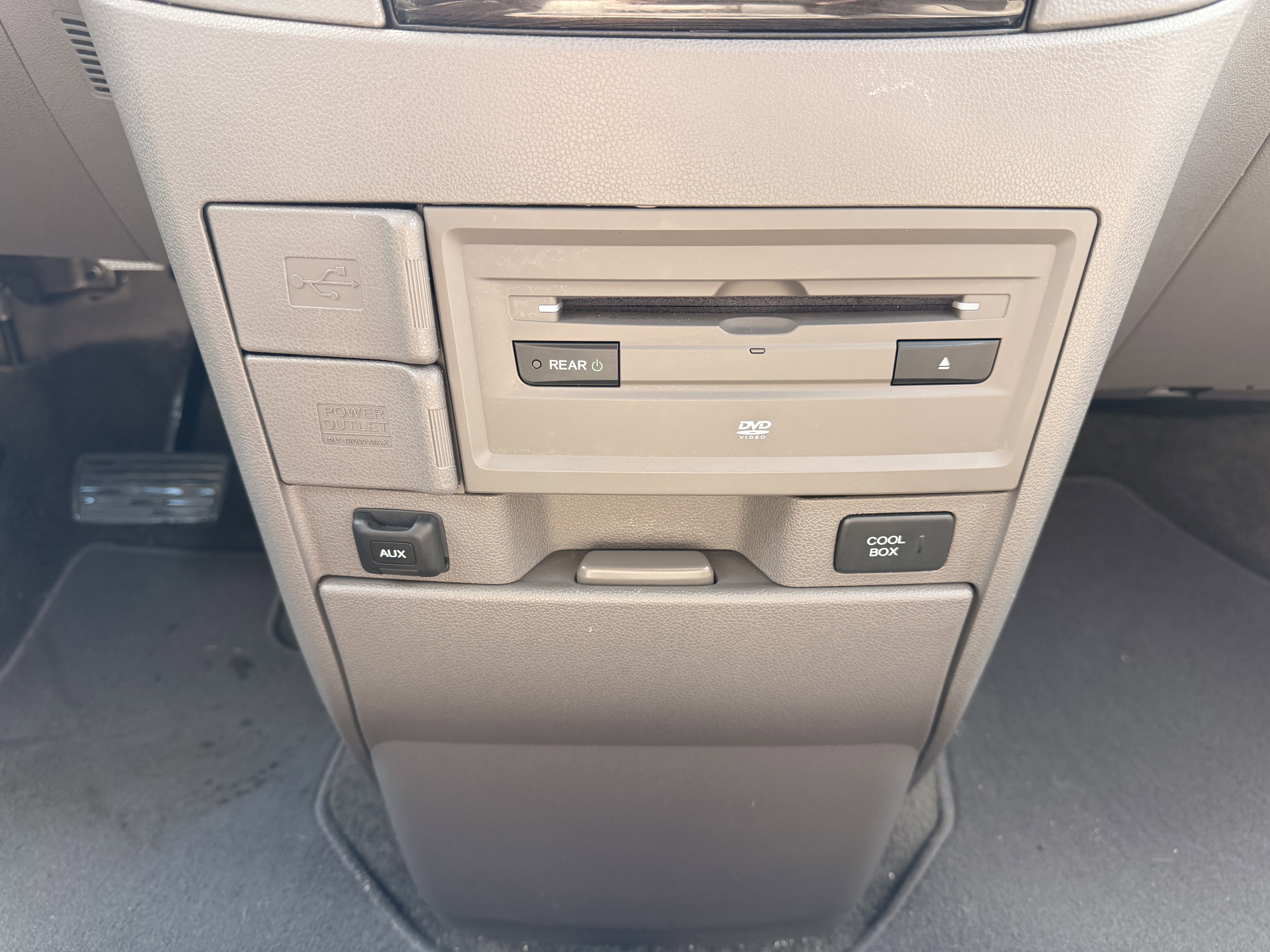 Used 2014 Honda Odyssey Touring image 22