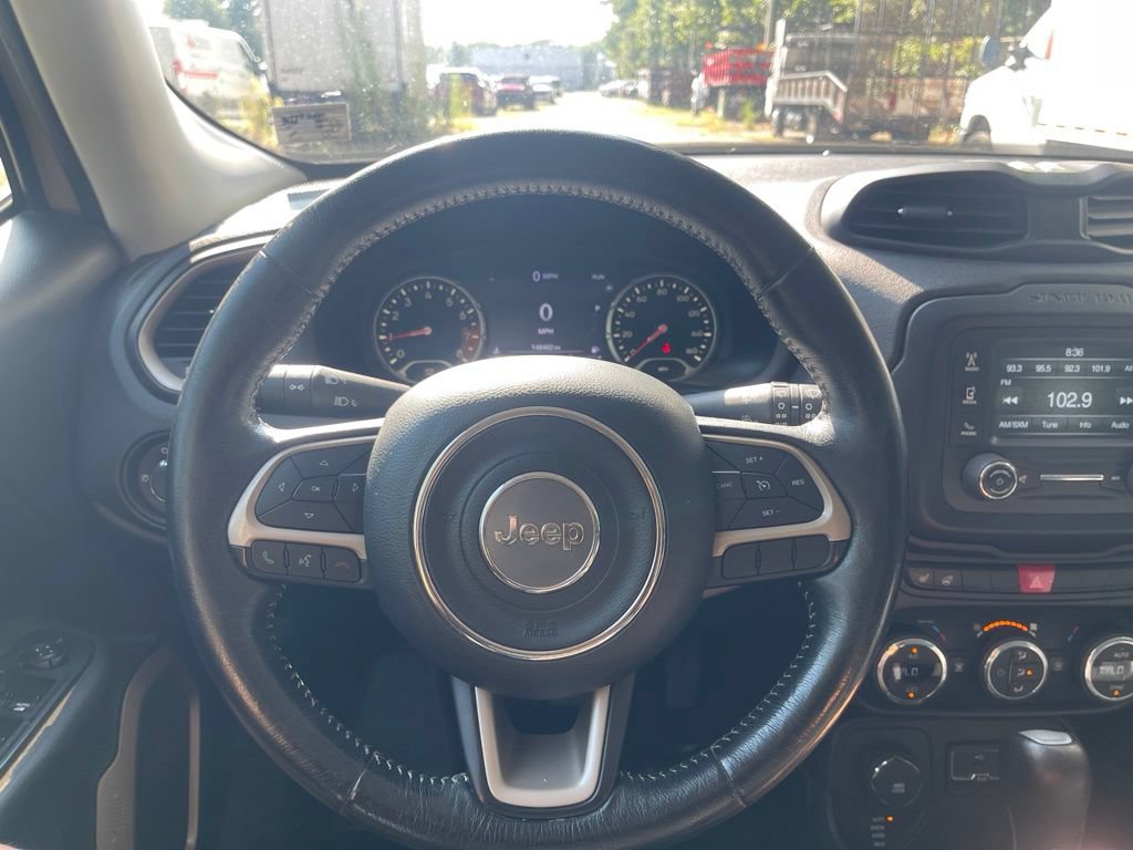 Used 2015 Jeep Renegade Limited AWD/4WD image 17