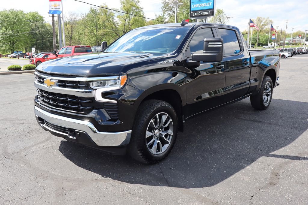 Used 2024 Chevrolet Silverado 1500 LT w/ Convenience Package II AWD/4WD image 28