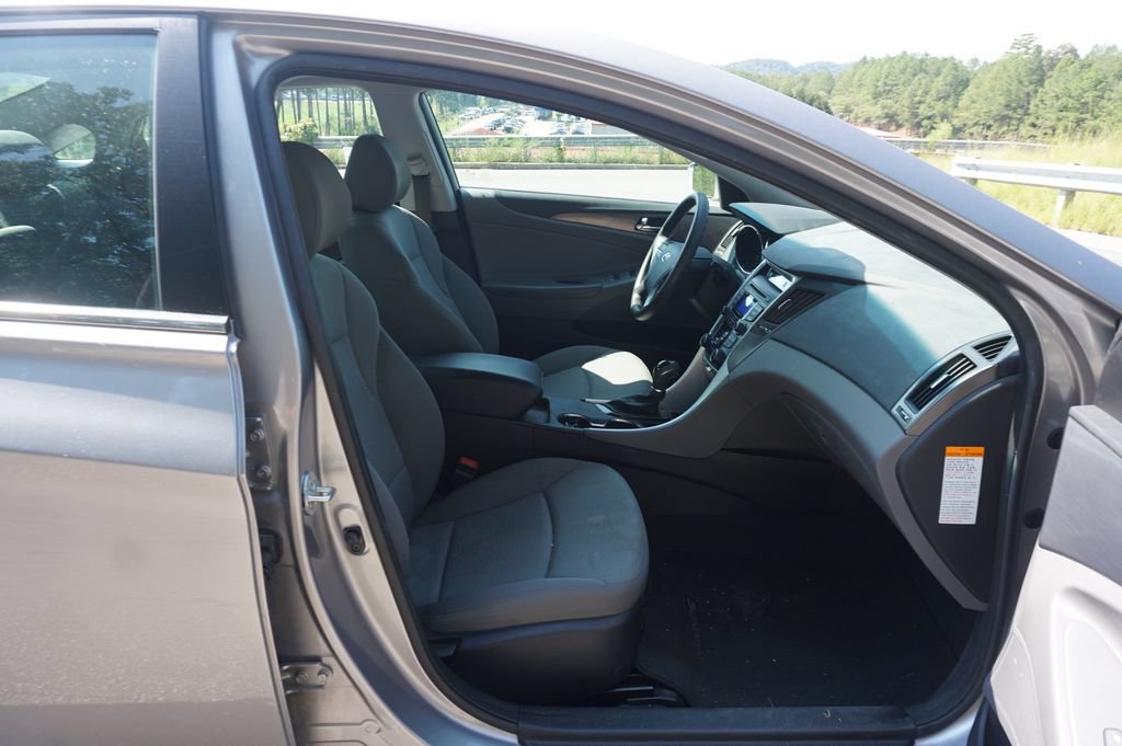 Used 2012 Hyundai Sonata Hybrid FWD image 14