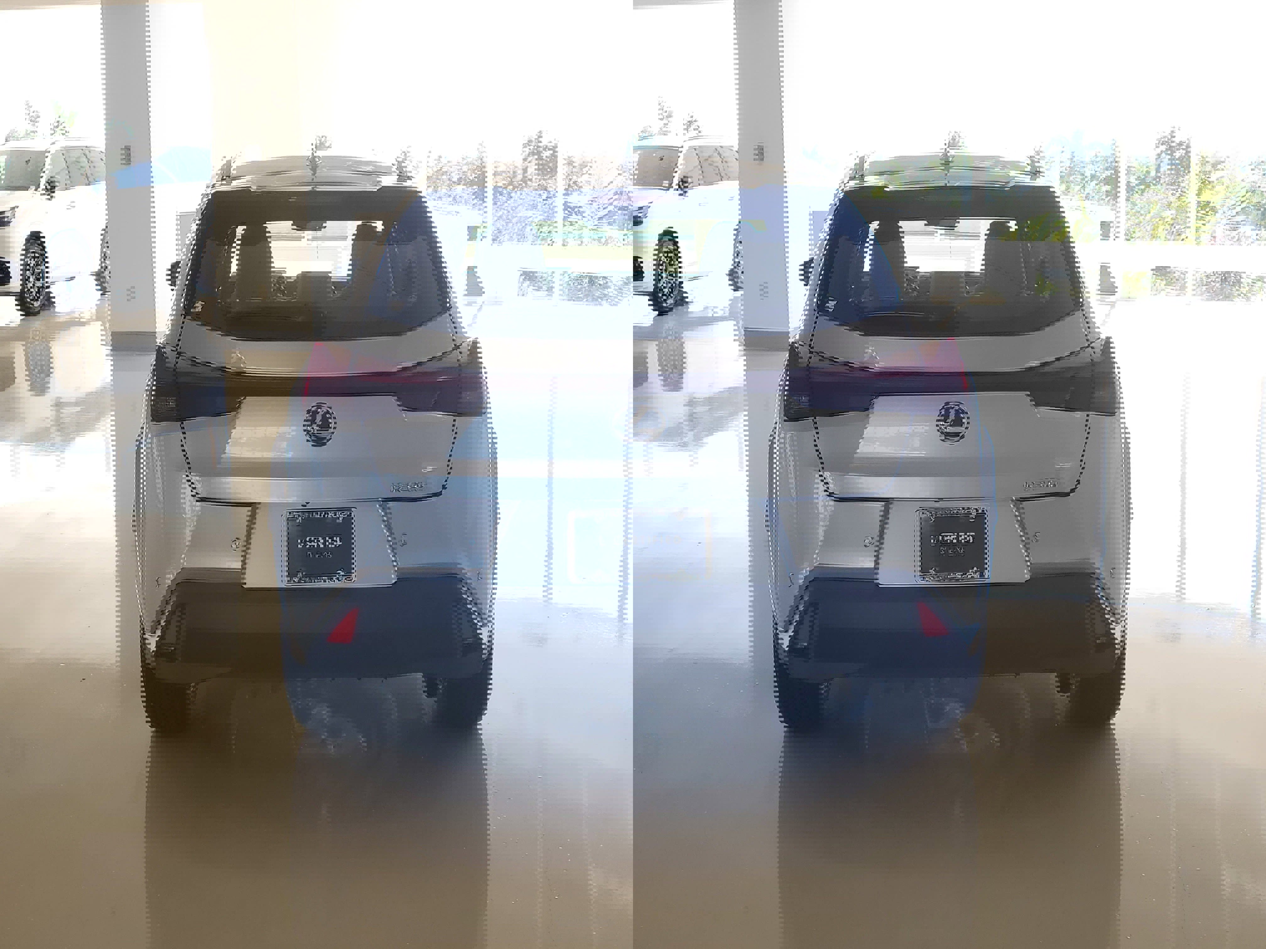 Used 2025 Lexus UX 300h FWD w/ Accessory Package (Z1) image 9