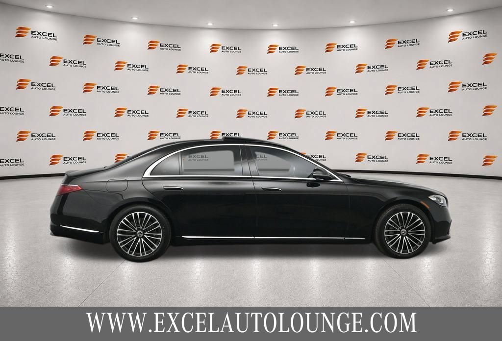 Used 2024 Mercedes-Benz S 580e 4MATIC Sedan image 6