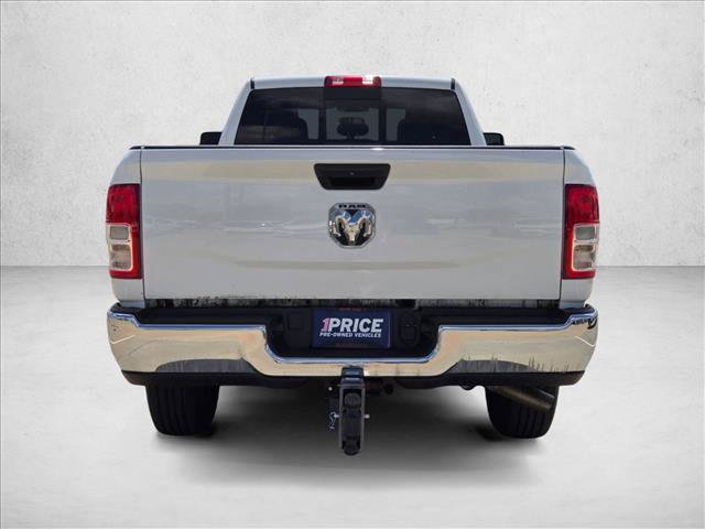 Used 2024 RAM 2500 Tradesman w/ Chrome Appearance Group RWD image 6