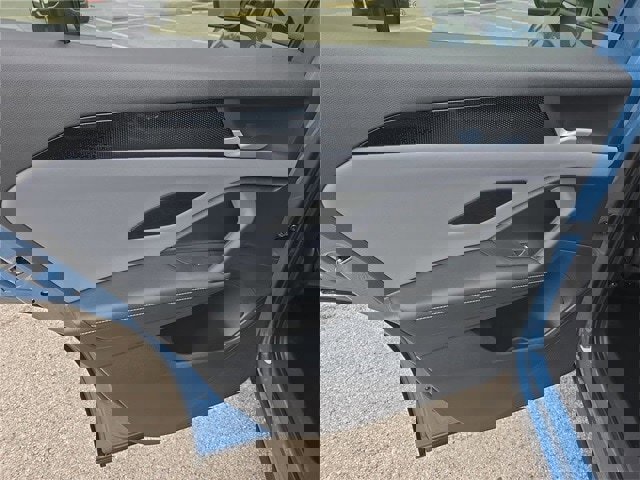 New 2026 Volkswagen Tiguan SE R-Line image 9