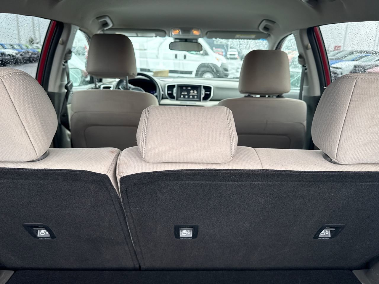 Used 2018 Kia Sportage LX w/ LX Popular Package image 10