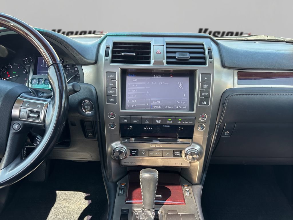 Used 2017 Lexus GX 460 Premium w/ Premium Package image 20