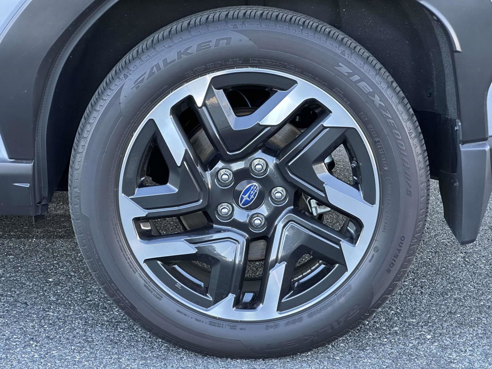 Certified 2025 Subaru Forester Limited image 16