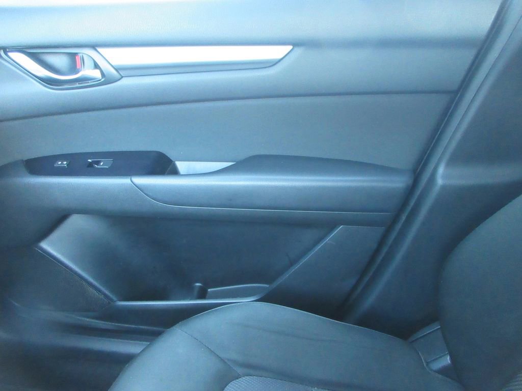 Used 2020 MAZDA CX-5 Sport image 32