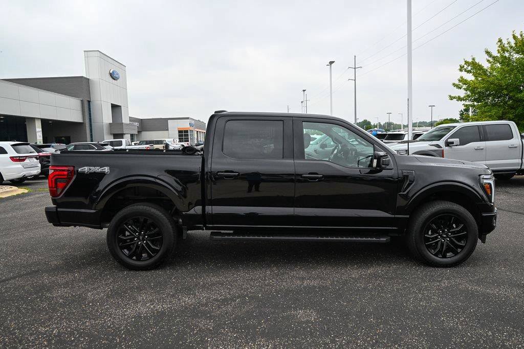 Used 2025 Ford F150 Lariat AWD/4WD image 3