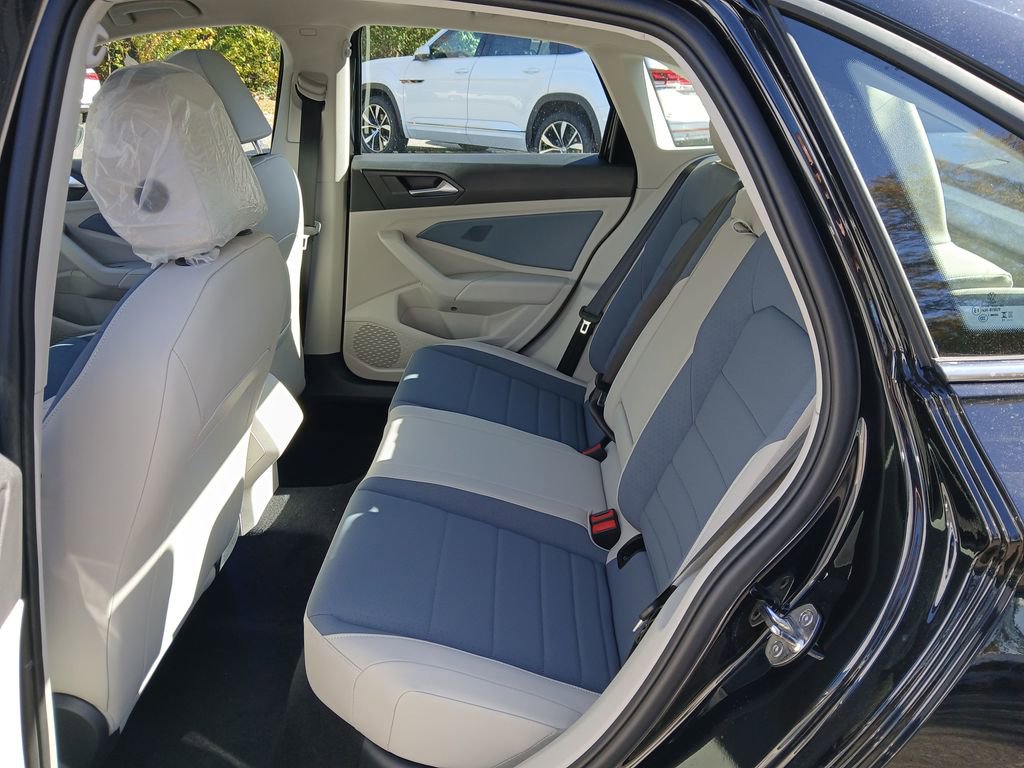 New 2026 Volkswagen Jetta SE image 24