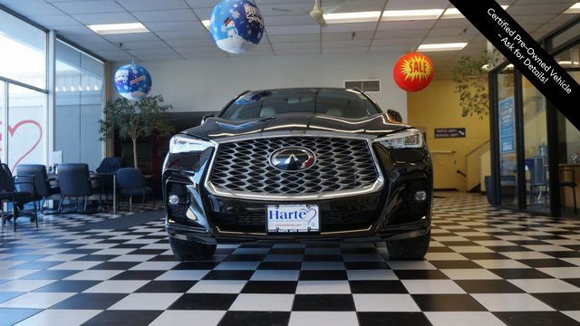 Certified 2023 INFINITI QX55 Essential image 3