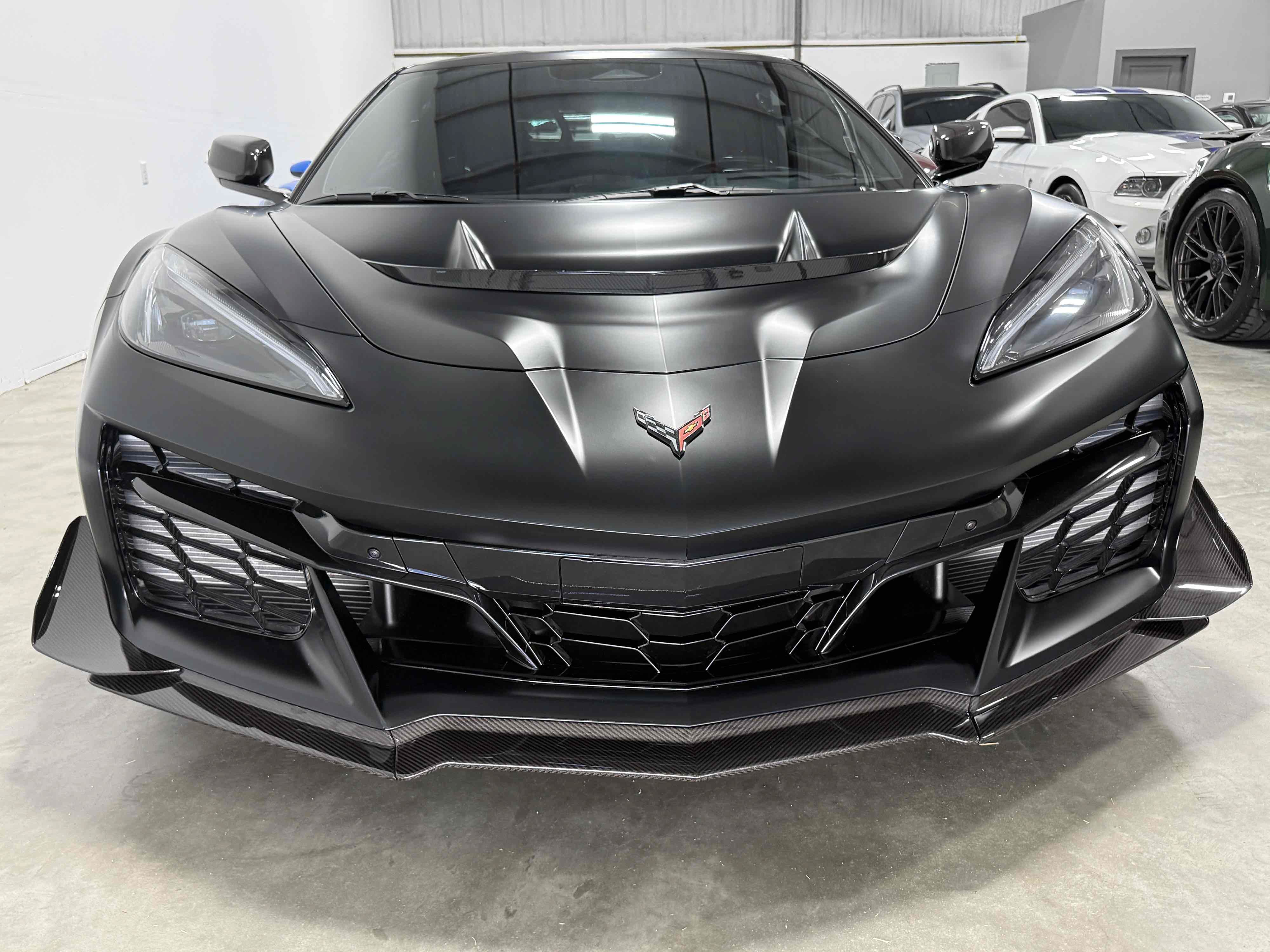 Used 2026 Chevrolet Corvette ZR1 w/ ZR1 Carbon Fiber Aero Package RWD image 12
