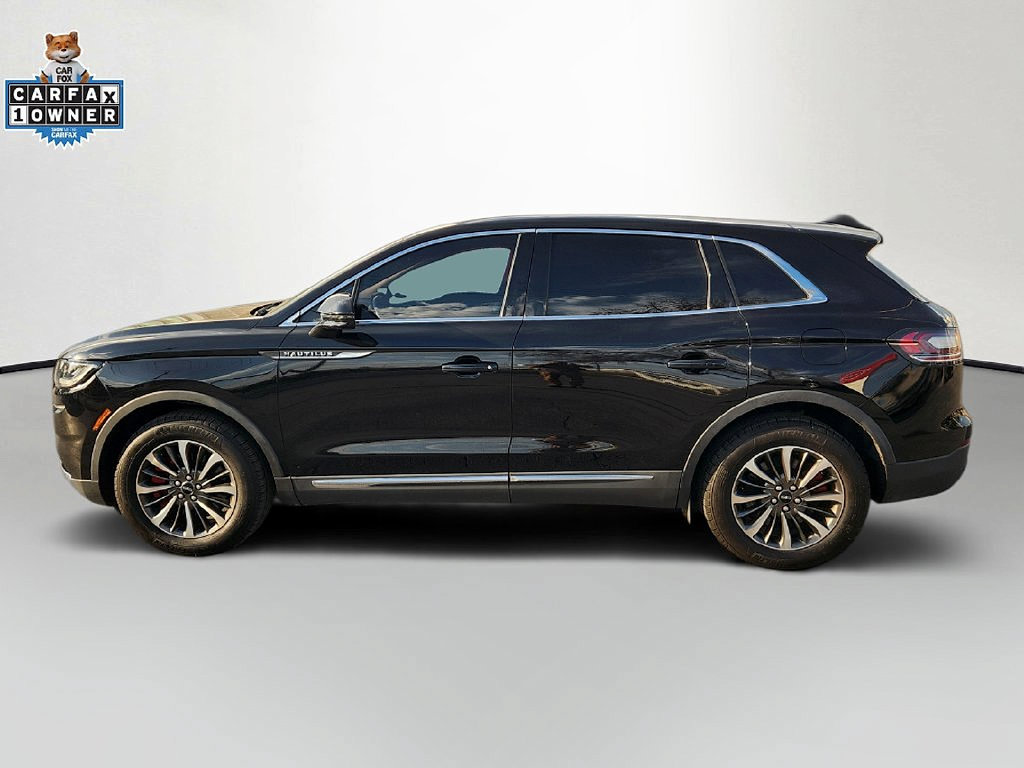 Used 2023 Lincoln Nautilus Reserve AWD/4WD image 4
