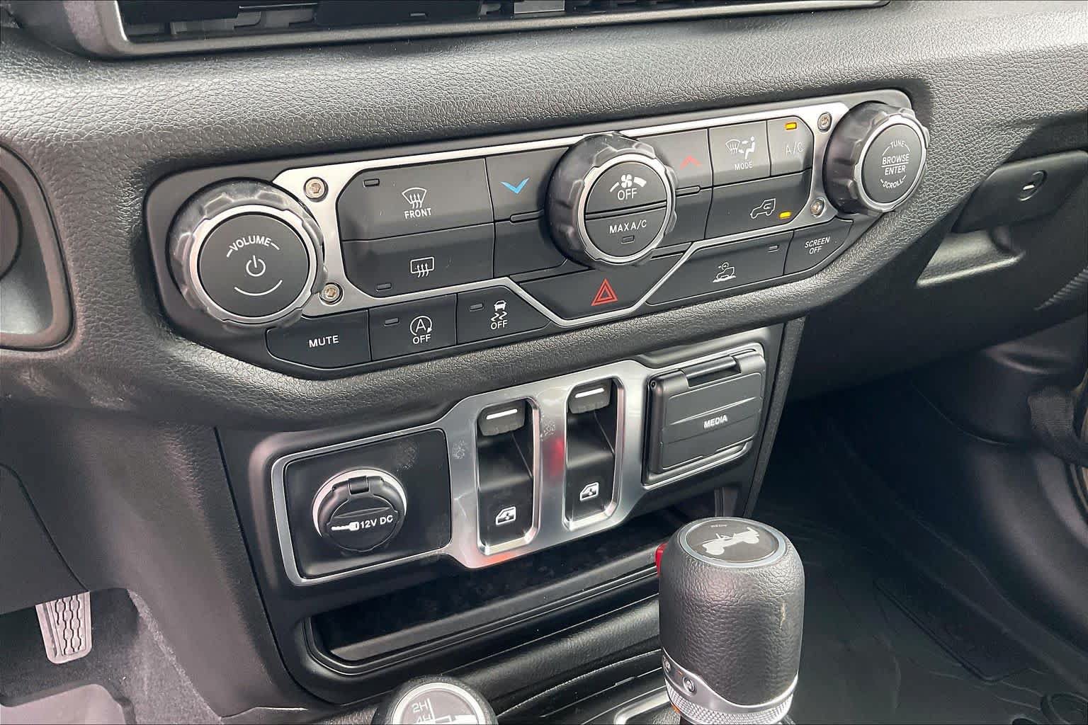 New 2026 Jeep Wrangler Sport AWD/4WD image 17