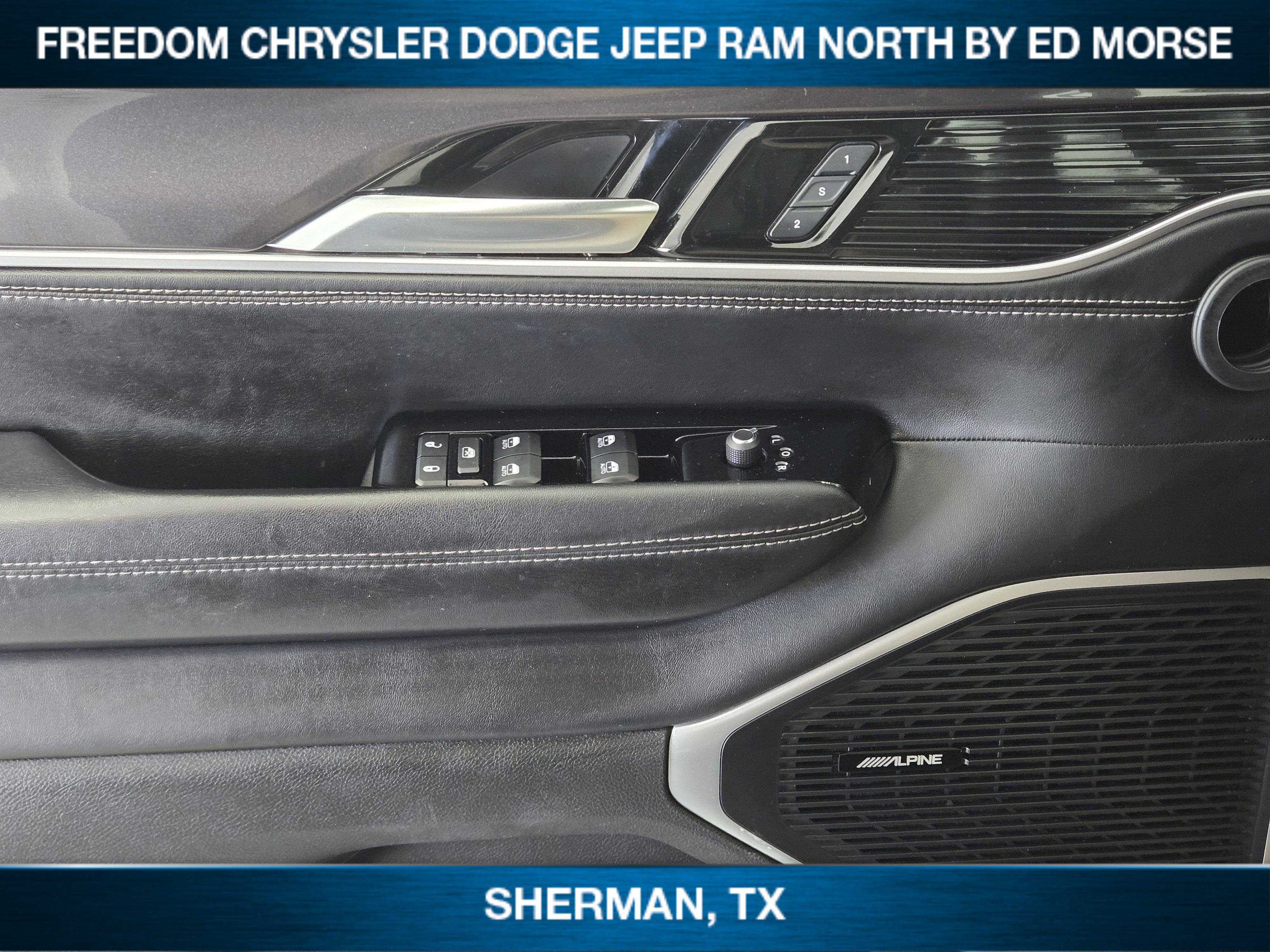 Used 2024 Jeep Wagoneer 4WD w/ Premium Group I image 17