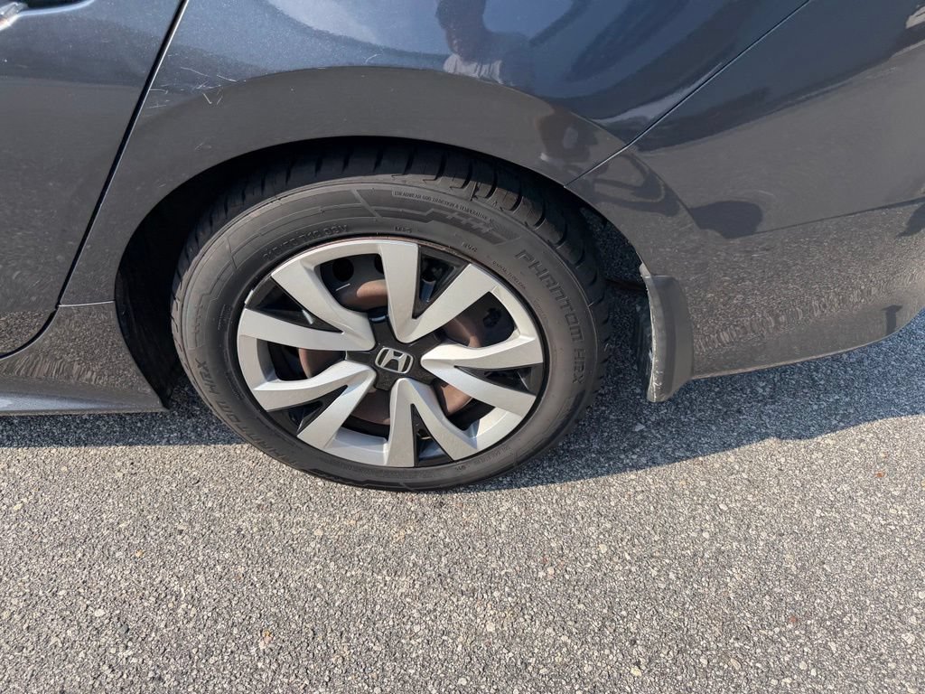 Used 2022 Honda Civic LX image 8